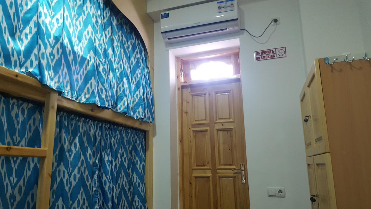 Amir Hostel Samarkand Exterior photo