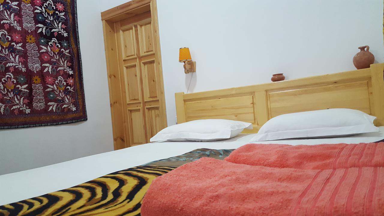 Amir Hostel Samarkand Exterior photo